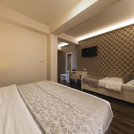 Pace Hotel