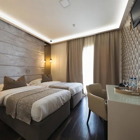Pace Hotel